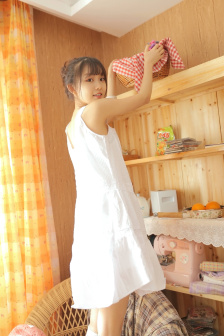 美女邻居在线观看
